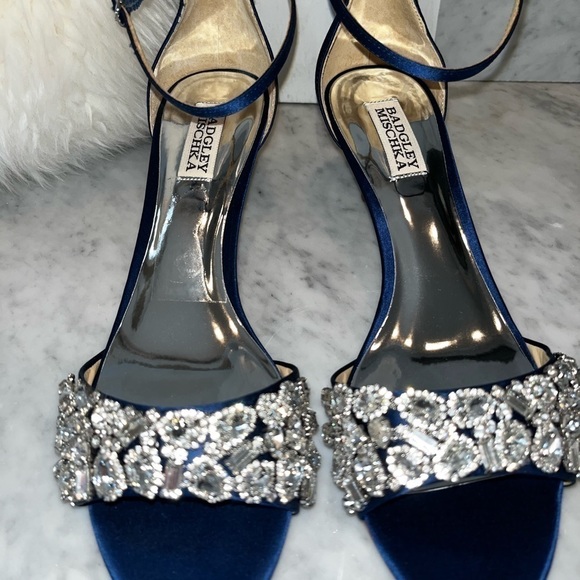 BADGLEY Mischka Lara Crystal Dress Sandal Navy Satin Size 9.5 - Picture 4 of 14